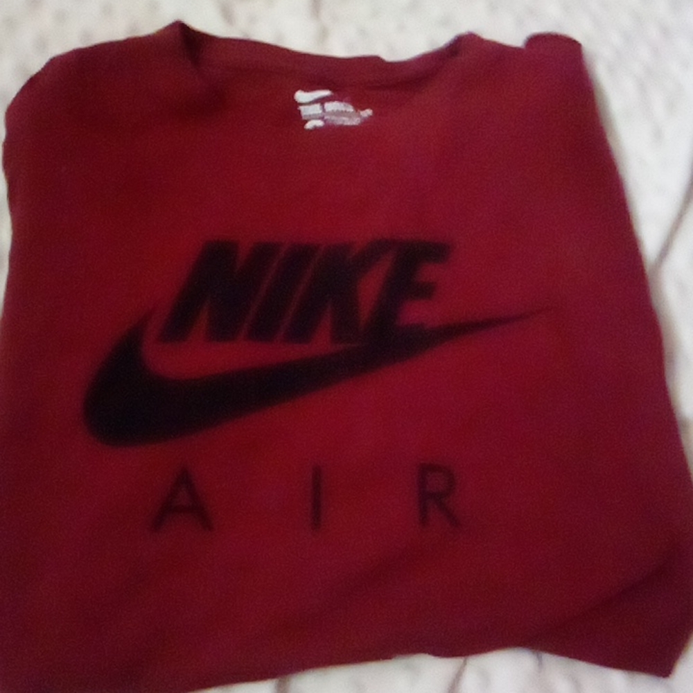 Nike tee